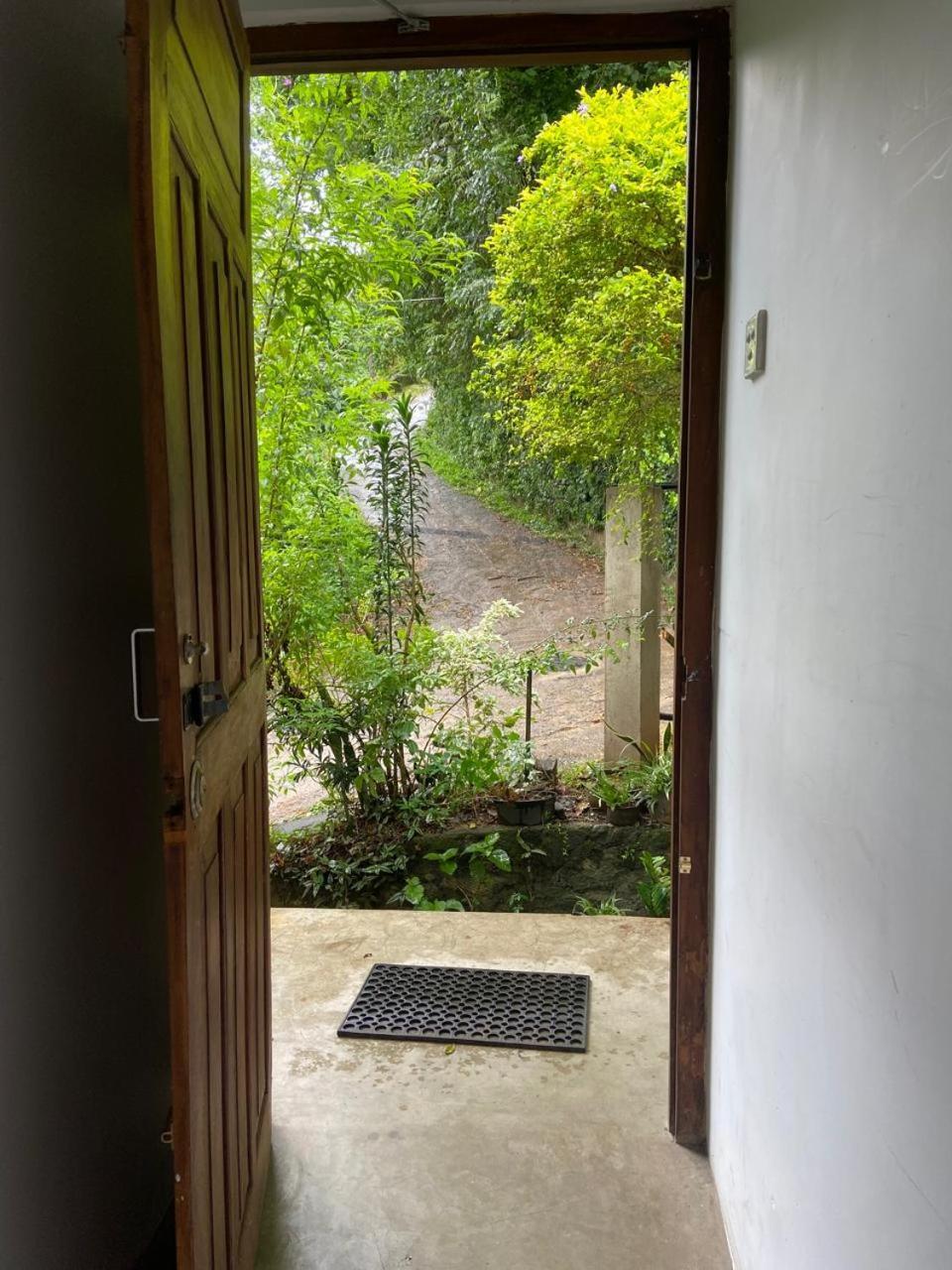 Upland Inn Κάντι Εξωτερικό φωτογραφία
