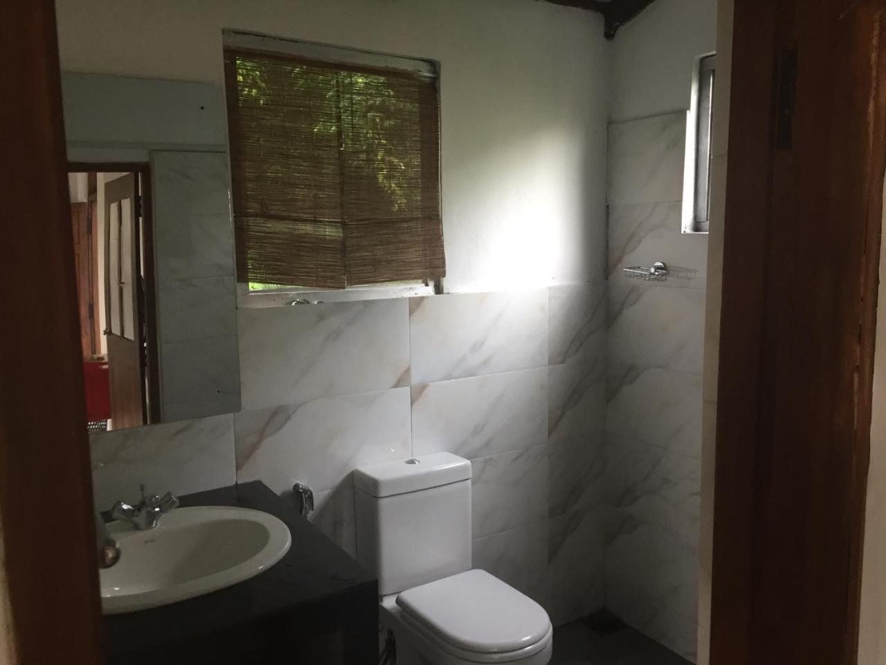 Upland Inn Κάντι Εξωτερικό φωτογραφία